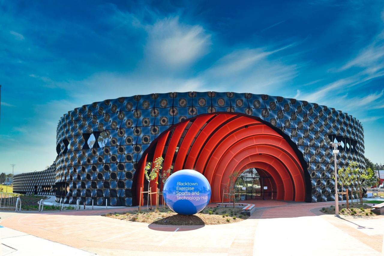 Hotel The Lodge, Blacktown - Sydney *