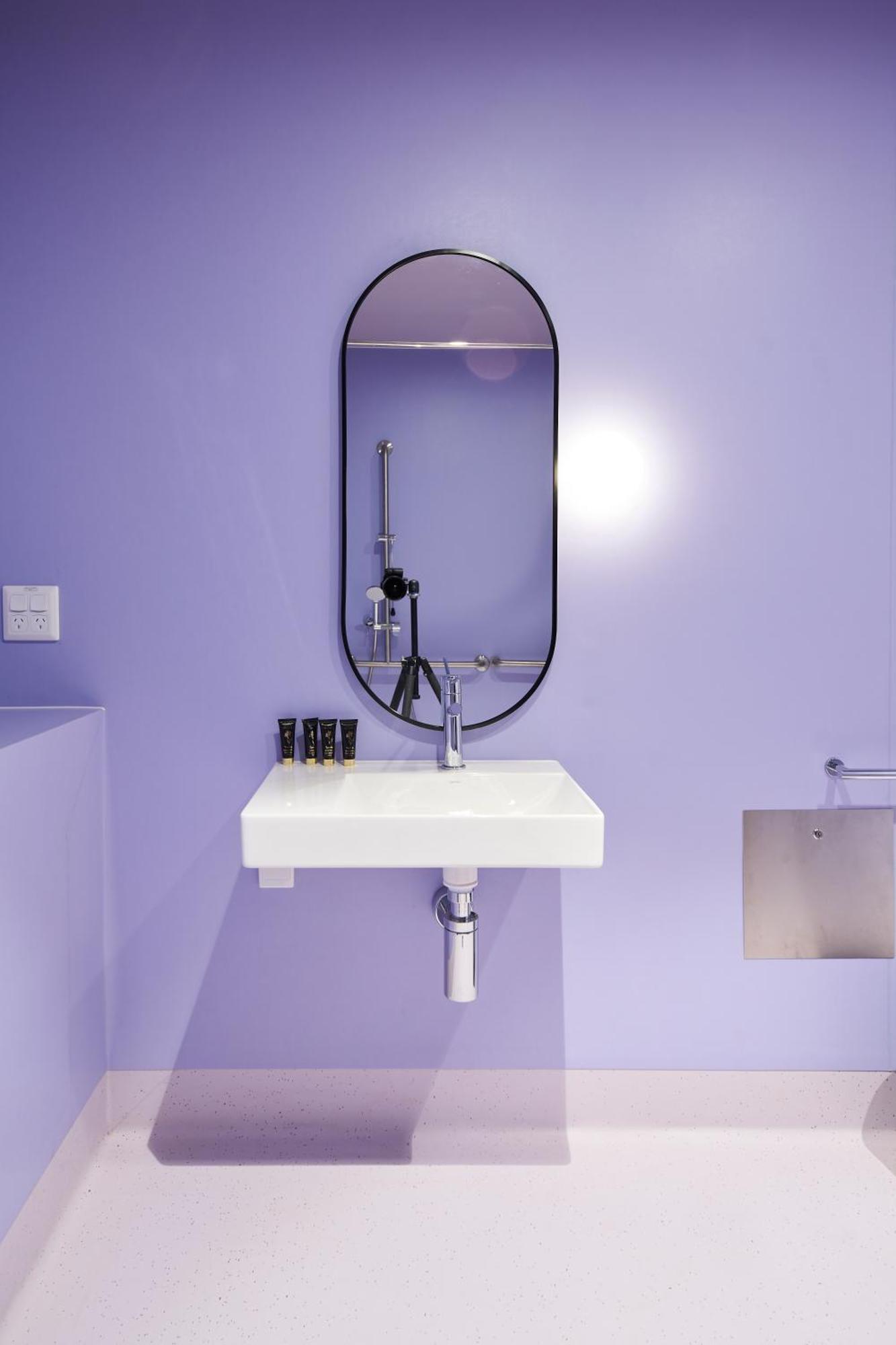 Hotel The Lodge, Blacktown - Sydney *